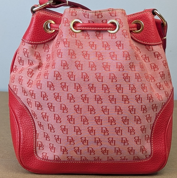 Dooney & Bourke | Red Signature Bucket Drawstring Shoulder Bag, Cloth & Leather - Picture 7 of 16